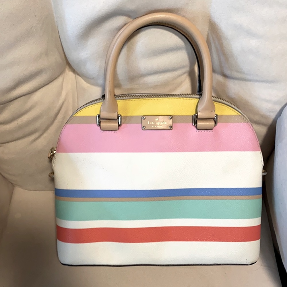 Kate Spade striped purse excellent condition!